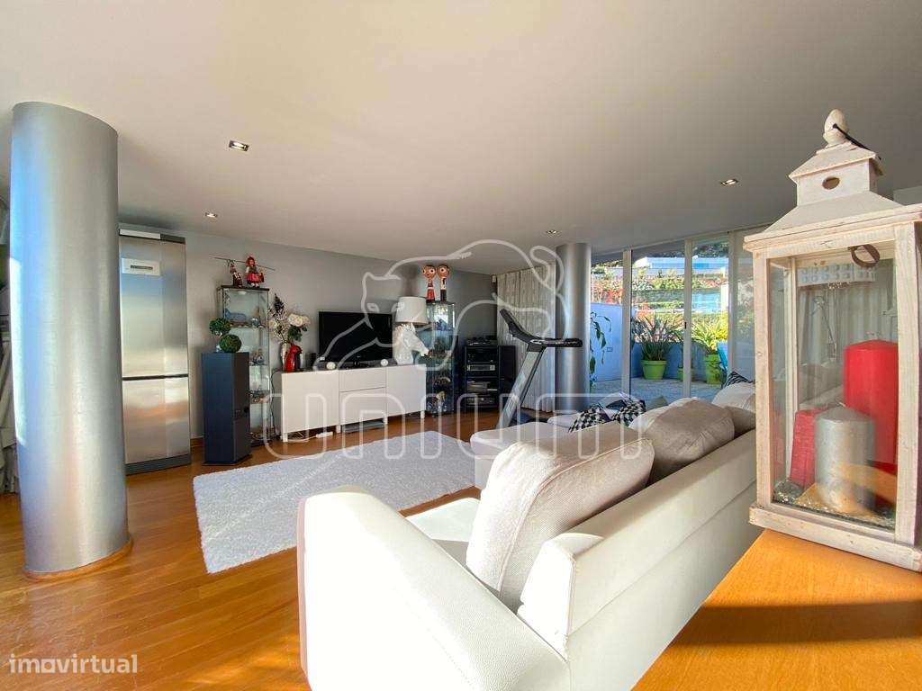 Moradia T5 encosta de Santa Luzia - Grande imagem: 3/19