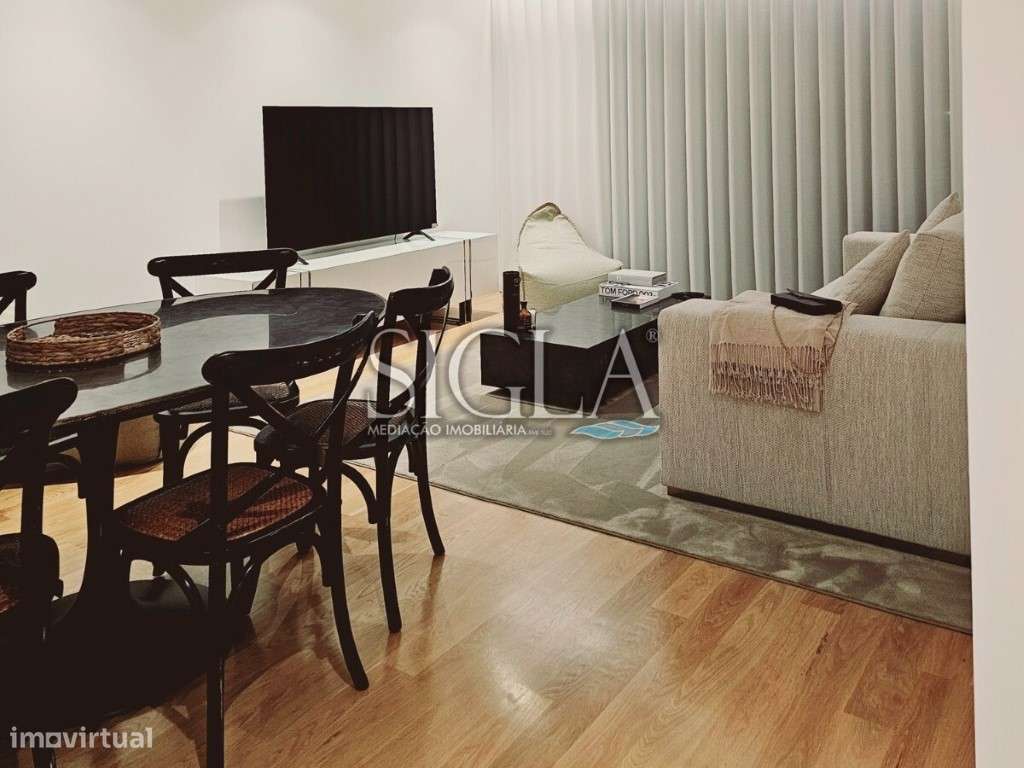 T1 em 1ª linha de Mar - Grande imagem: 4/13