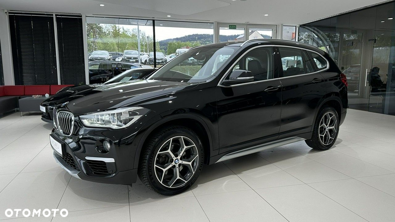 BMW X1 sDrive18i GPF xLine - 3