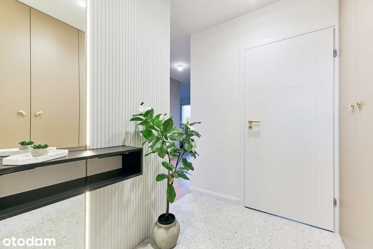 Mieszkanie 4-pokojowe PO GENERALNYM REMONCIE winda,  miejsce postojowe-17