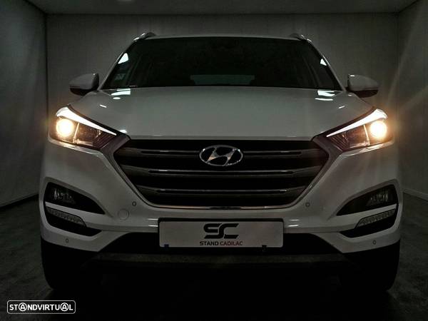 Hyundai Tucson 1.7 CRDi Premium - 10