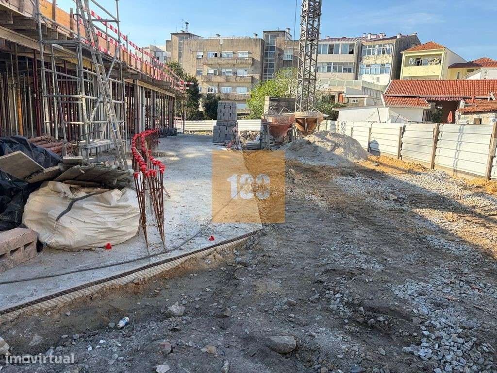 T1+1 novo com varanda e jardim - Oak Porto-26