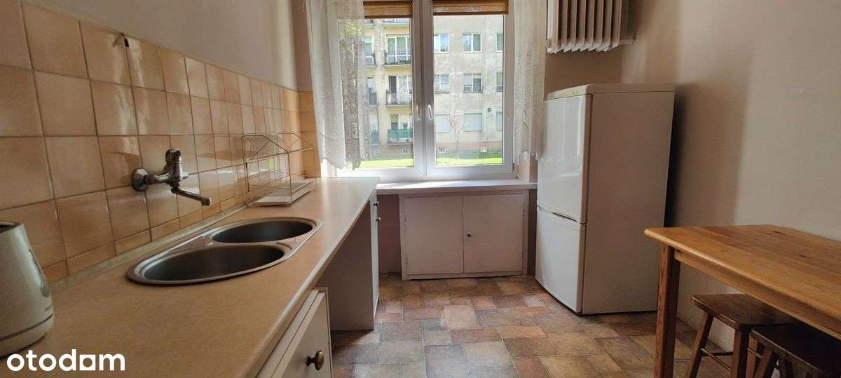 Wygodne 3 pokoje na Karolewie z balkonem-5