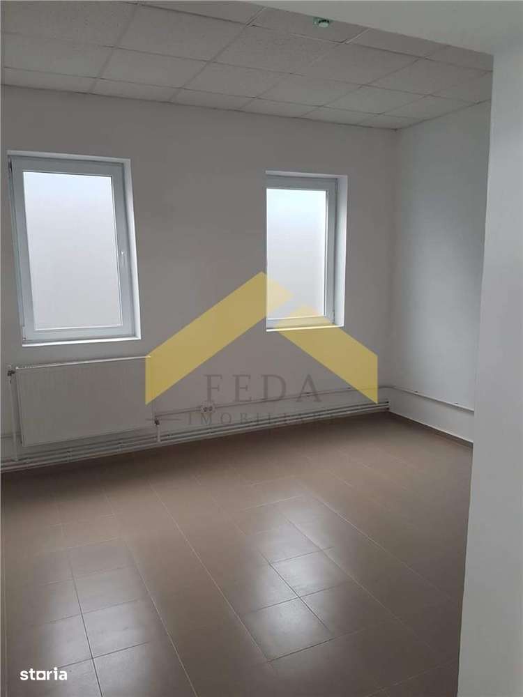 De vanzare doua hale pe un teren imprejmuit 9000 mp zona Gai - Imagine principală: 4/20