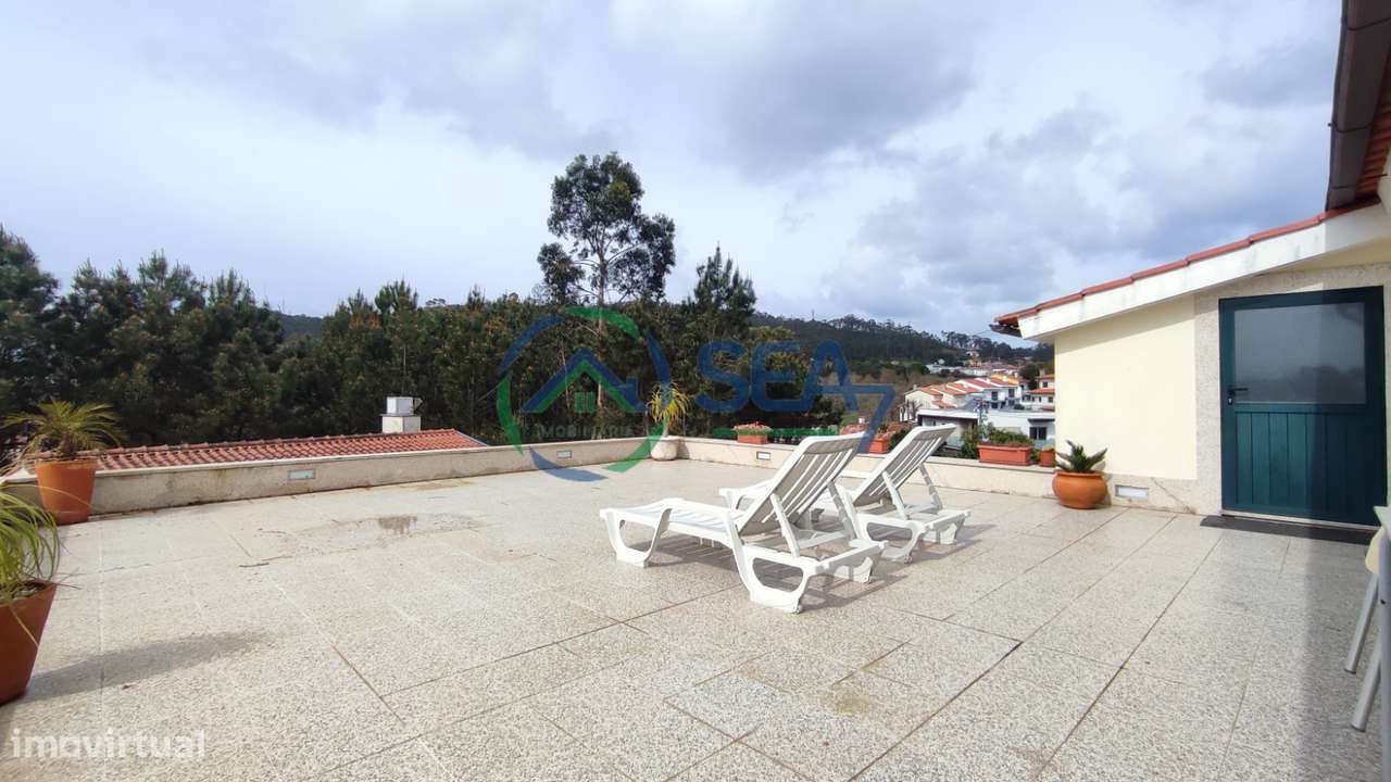 Apartamento T3 Em Palmeira De Faro Esposende
