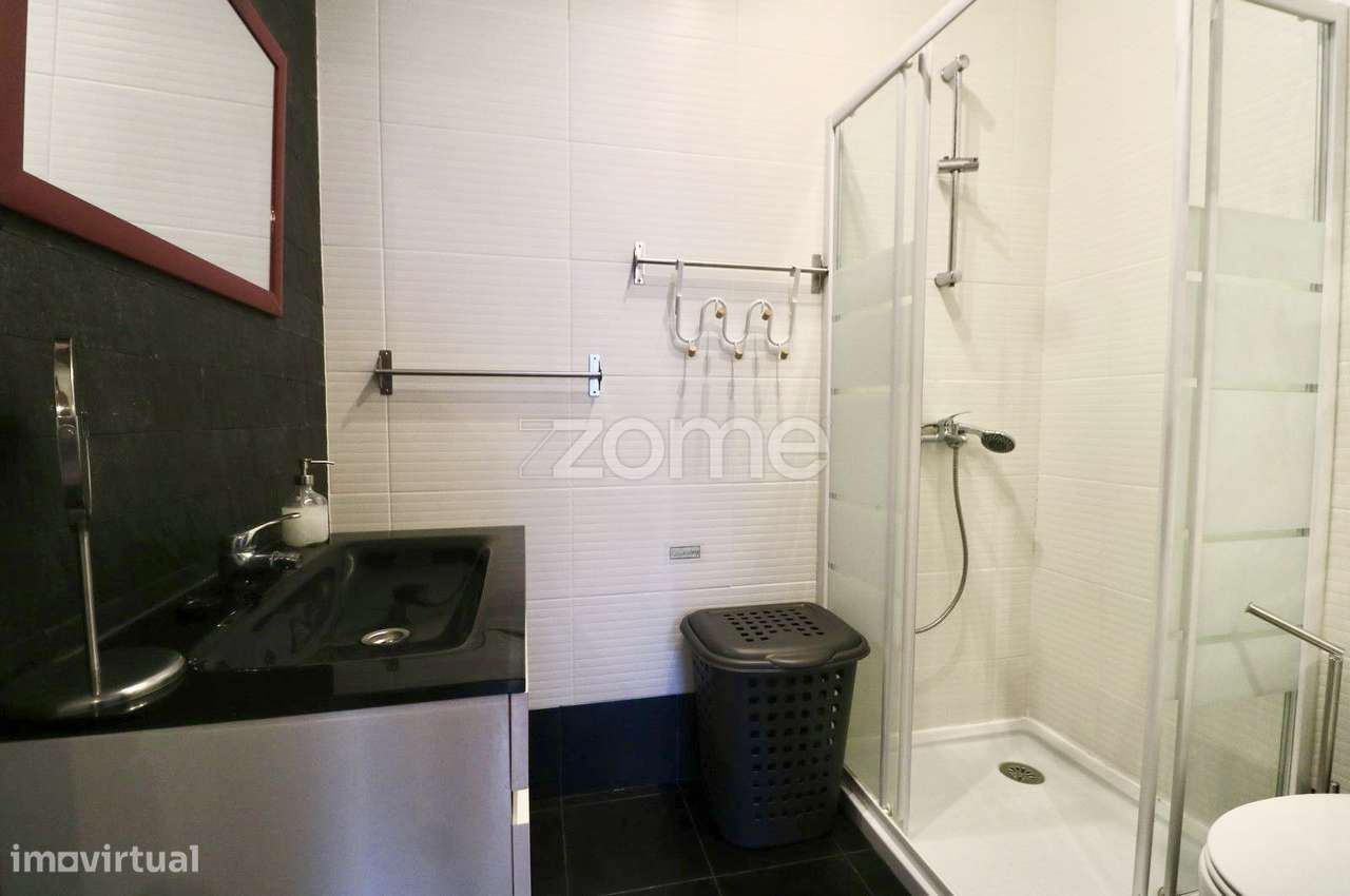 Moradia tradicional T5 na Ilha Pico - Grande imagem: 5/26