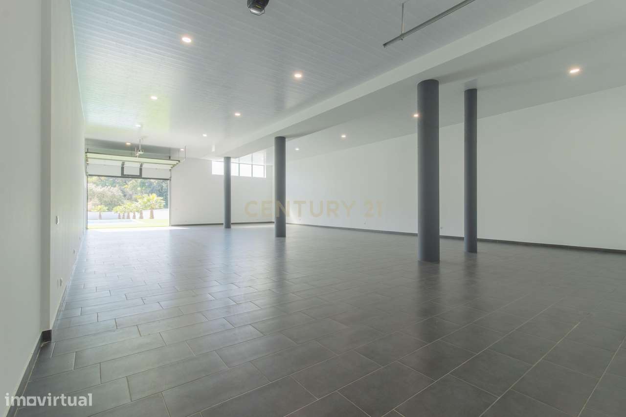 Propriedade Premium em Monte Real com Piscina e Garagem de Grande Dime - Grande imagem: 4/41