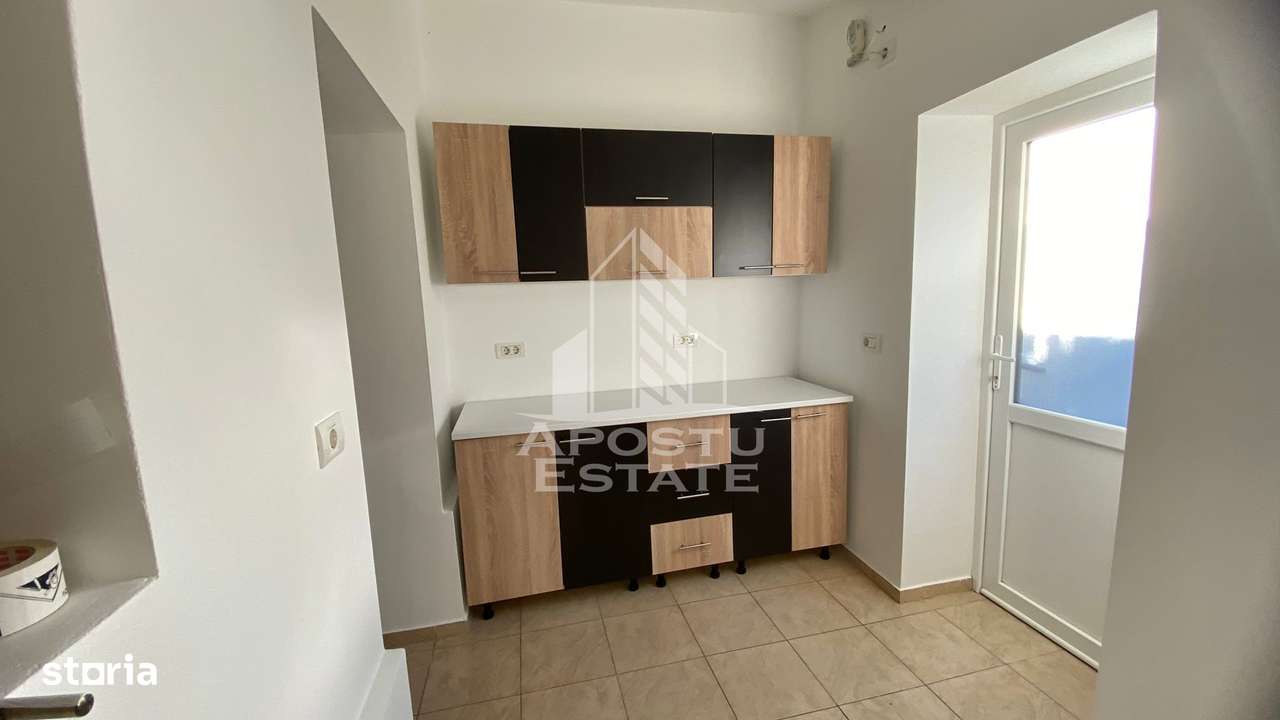 Casa individuala, 4 camere, centrala proprie,cur,zona Lipovei/Aradului - Imagine principală: 4/10