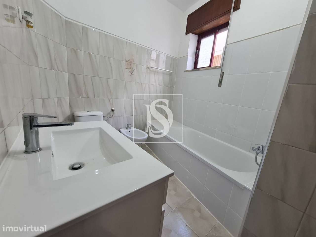 Apartamento T2  a 5 minutos do Centro-9