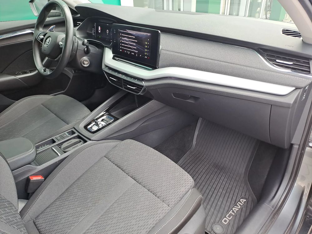 SKODA OCTAVIA Virtual ACC Indukcja Matrix 1,5eTSI 150KM Serwis ASO Salon PL VAT23%