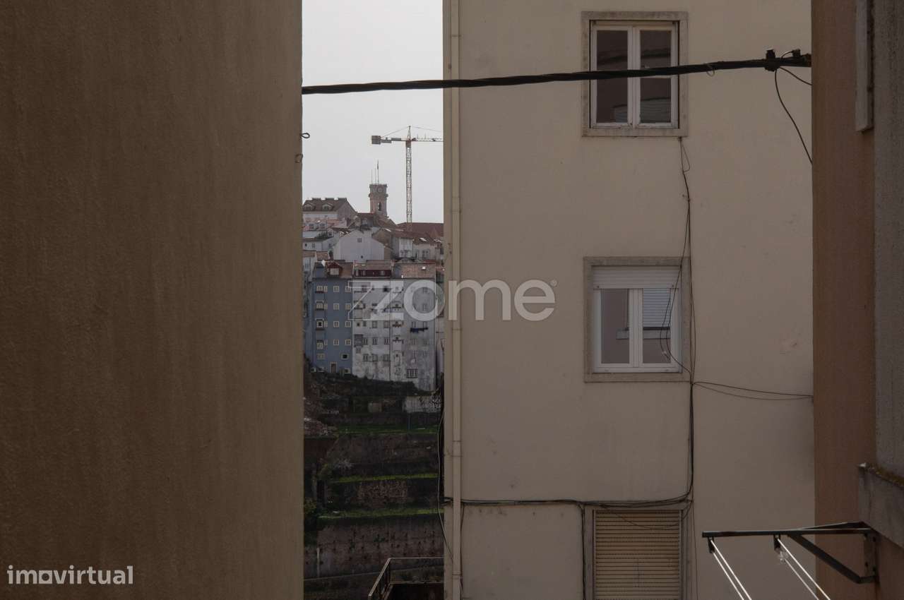 Prédio composto por dois apartamentos | Guerra Junqueiro | Coimbra-34