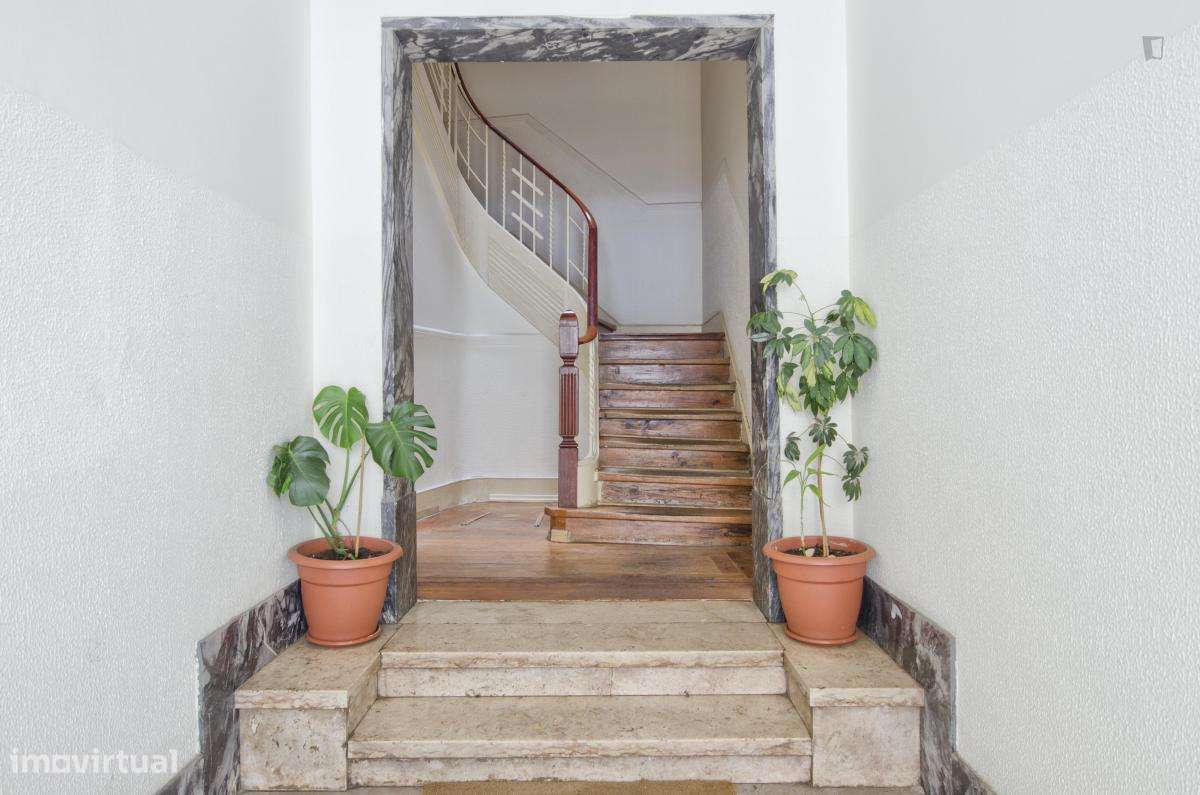 Quarto - localizado em Entrecampos Lisbon - Grande imagem: 5/7