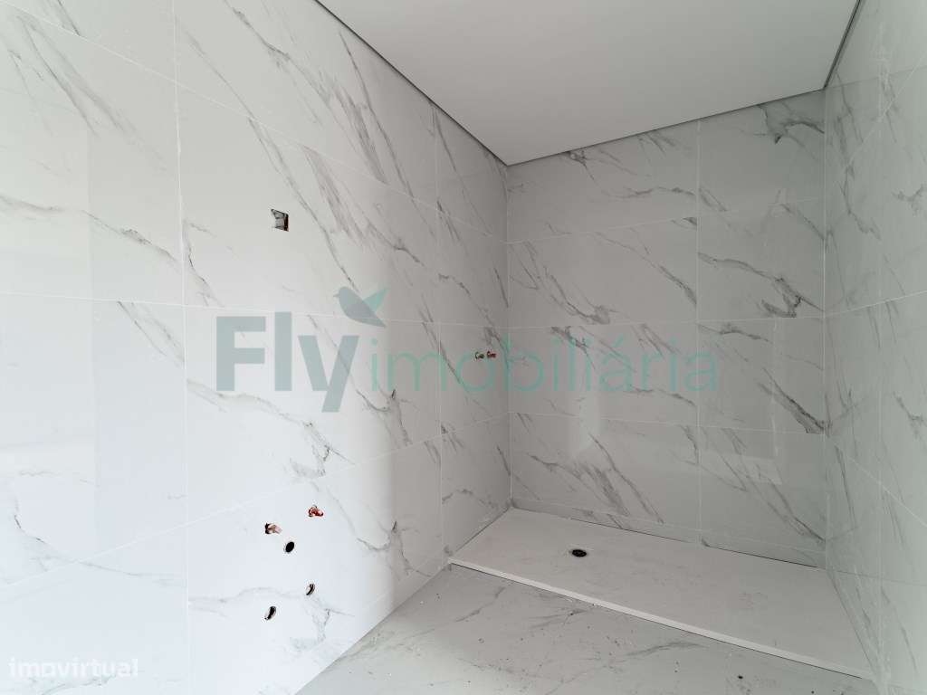 Apartamento T3 com excelente áreas em Lousada-32