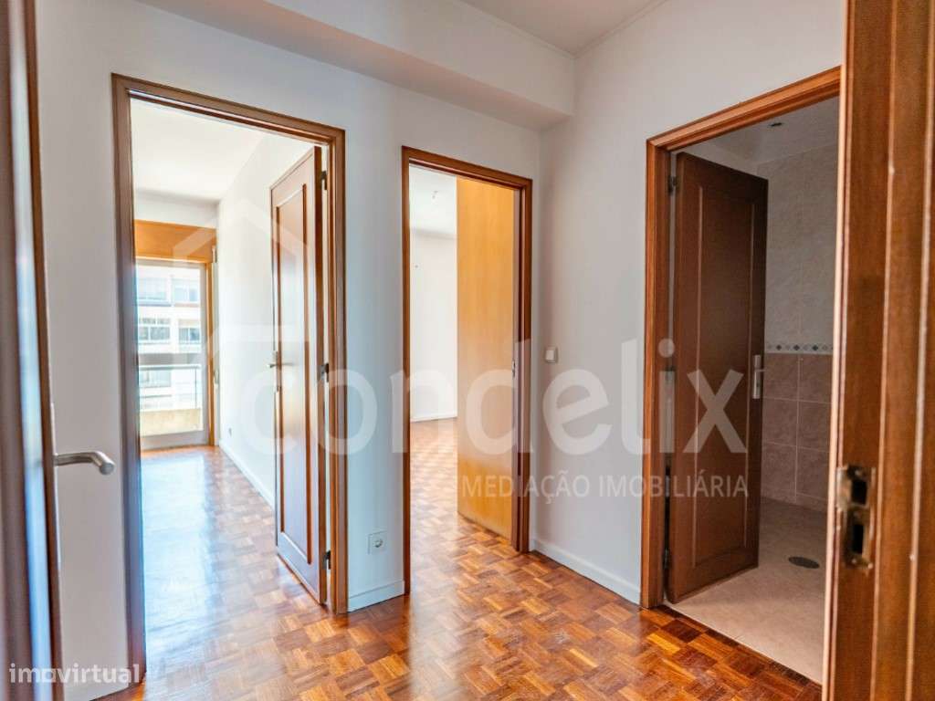 Duplex T6 para venda no Candal, Vila Nova de Gaia-9