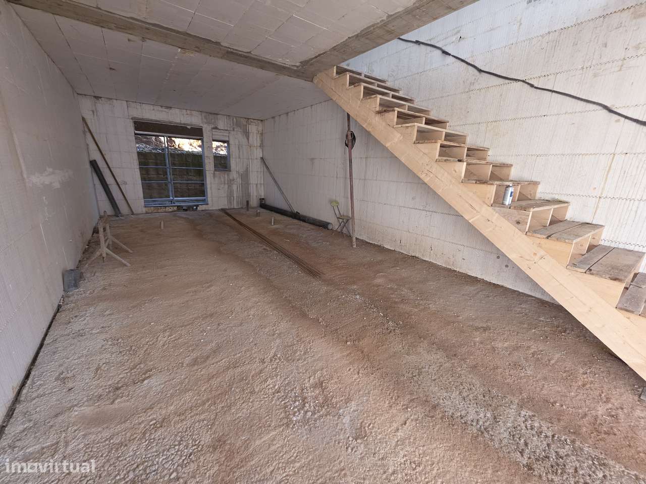 FANTÁSTICA Oportunidade de Negócio – Moradia T2-12