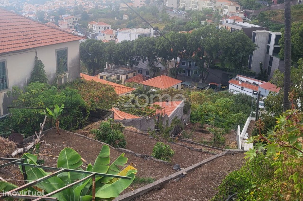 Terreno em Santa Luzia, Funchal
