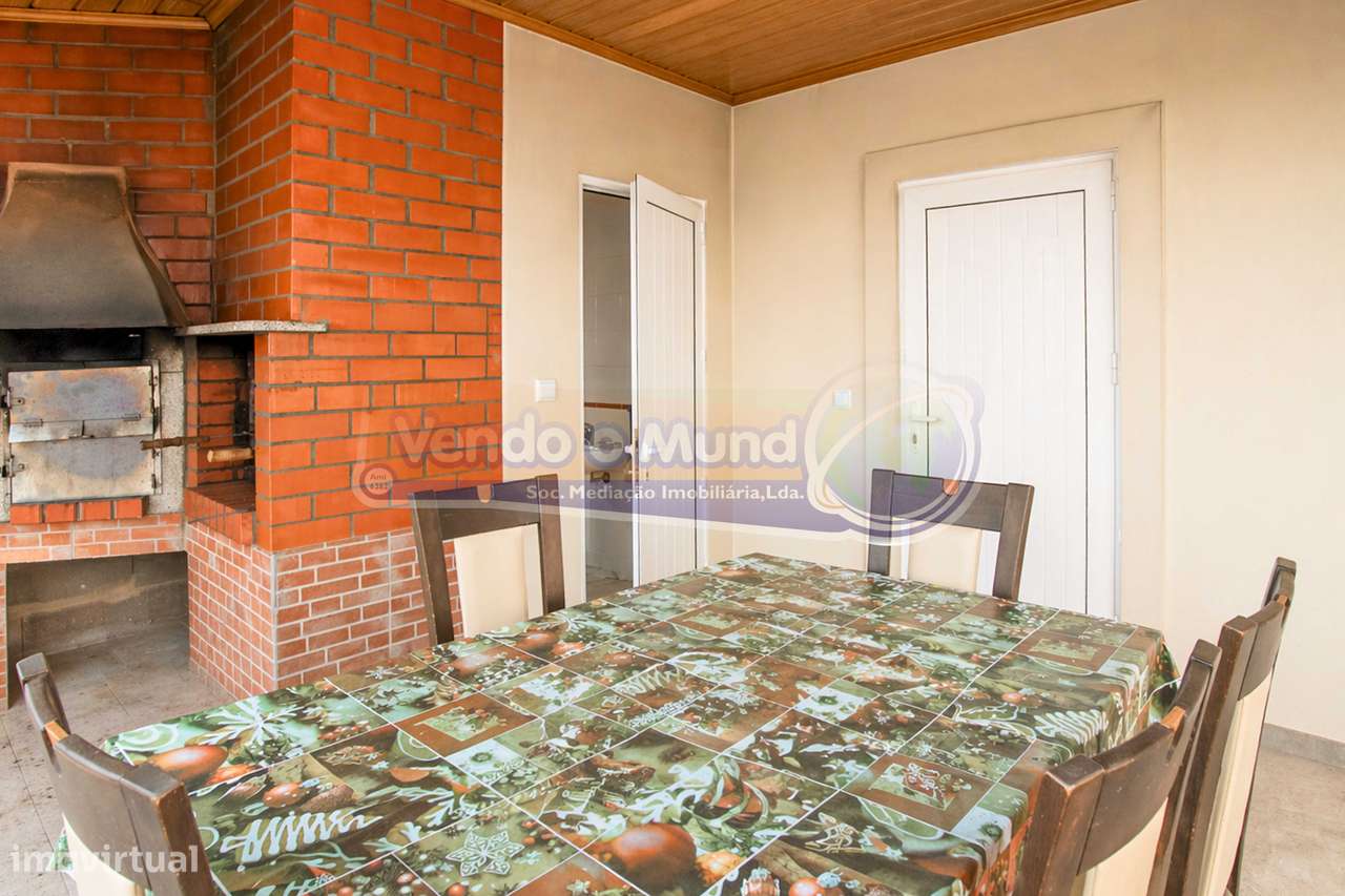 Moradia T3+1 em Foros de Salvaterra (F837)-54