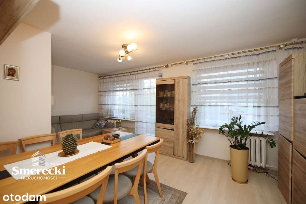 Piękne rozkładowe mieszkanie z dużym balkonem-1