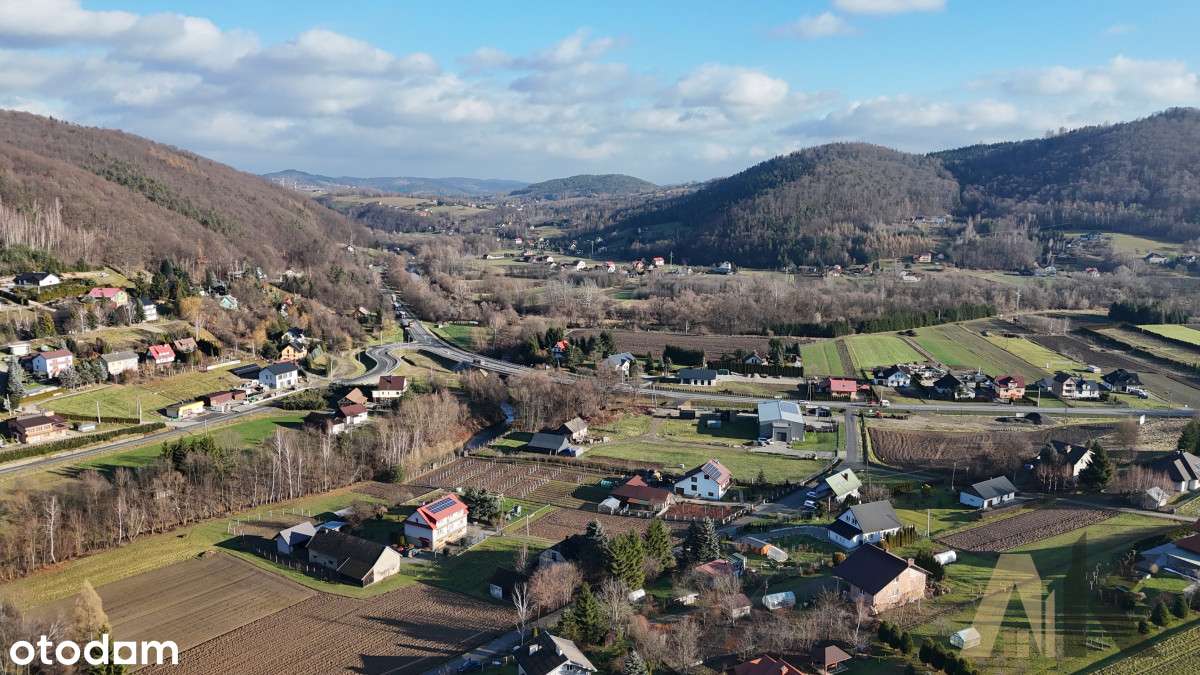 Uroczy azyl z potencjałem budowlanym-18