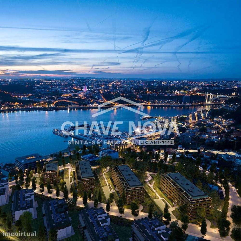 Apartamento T3 NOVO com Varanda-19