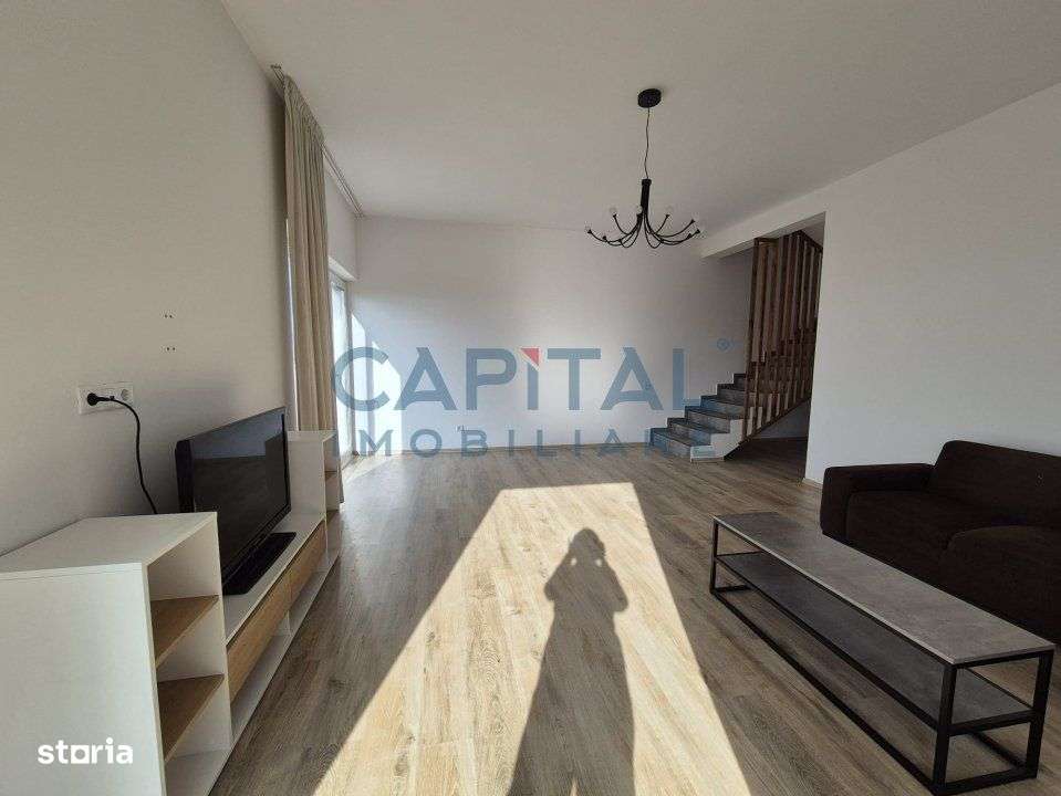 Casa la cheie, complex privat, panorama superba - Imagine principală: 4/19