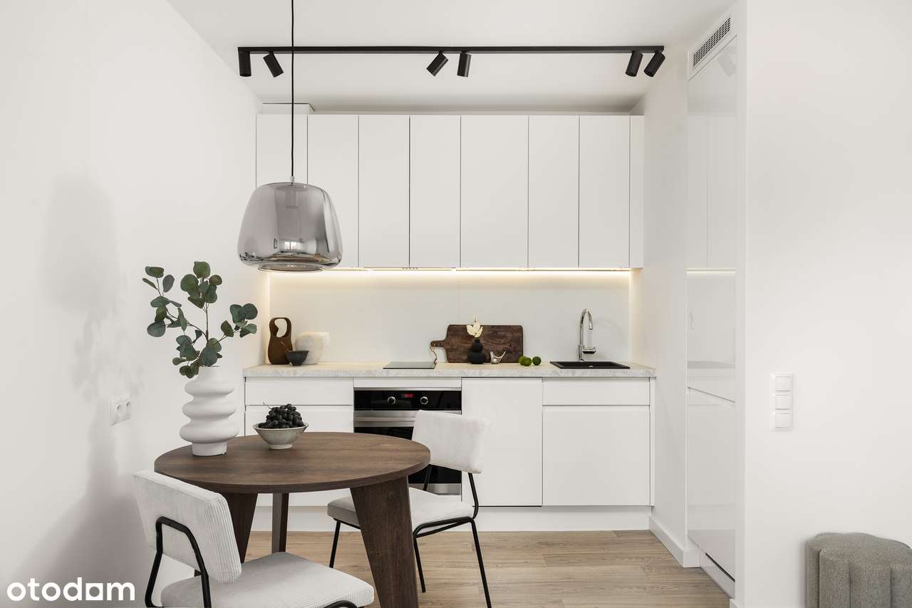 Bez prowizji | 2 pokoje po remoncie | 7 min do PKP | niski czynsz - Pełny obrazek: 2/11