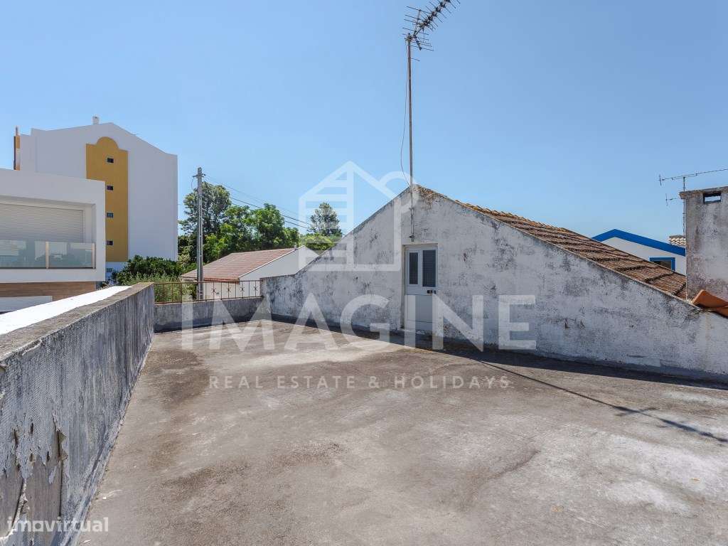 Moradia com 494,5 m² de terreno na Quinta da Amizade, Setúbal-5