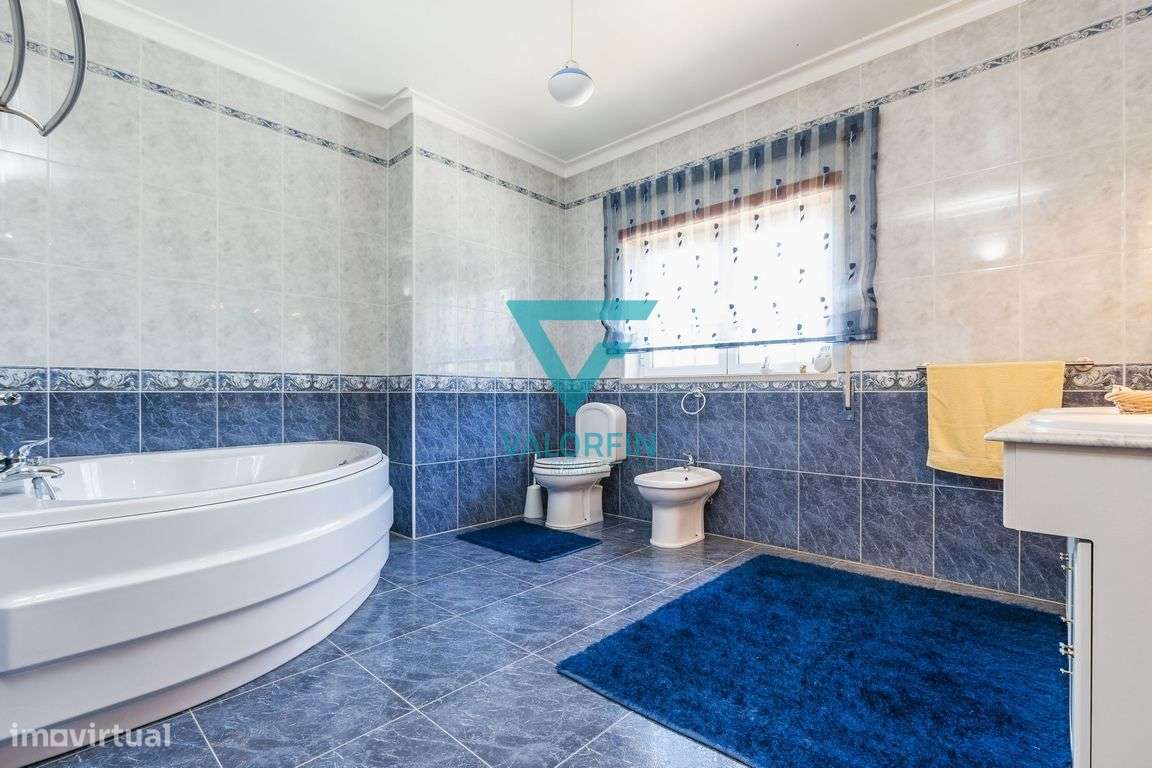 Moradia T4 Individual - Almagreira, Pombal-12