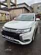 Mitsubishi Outlander - 10