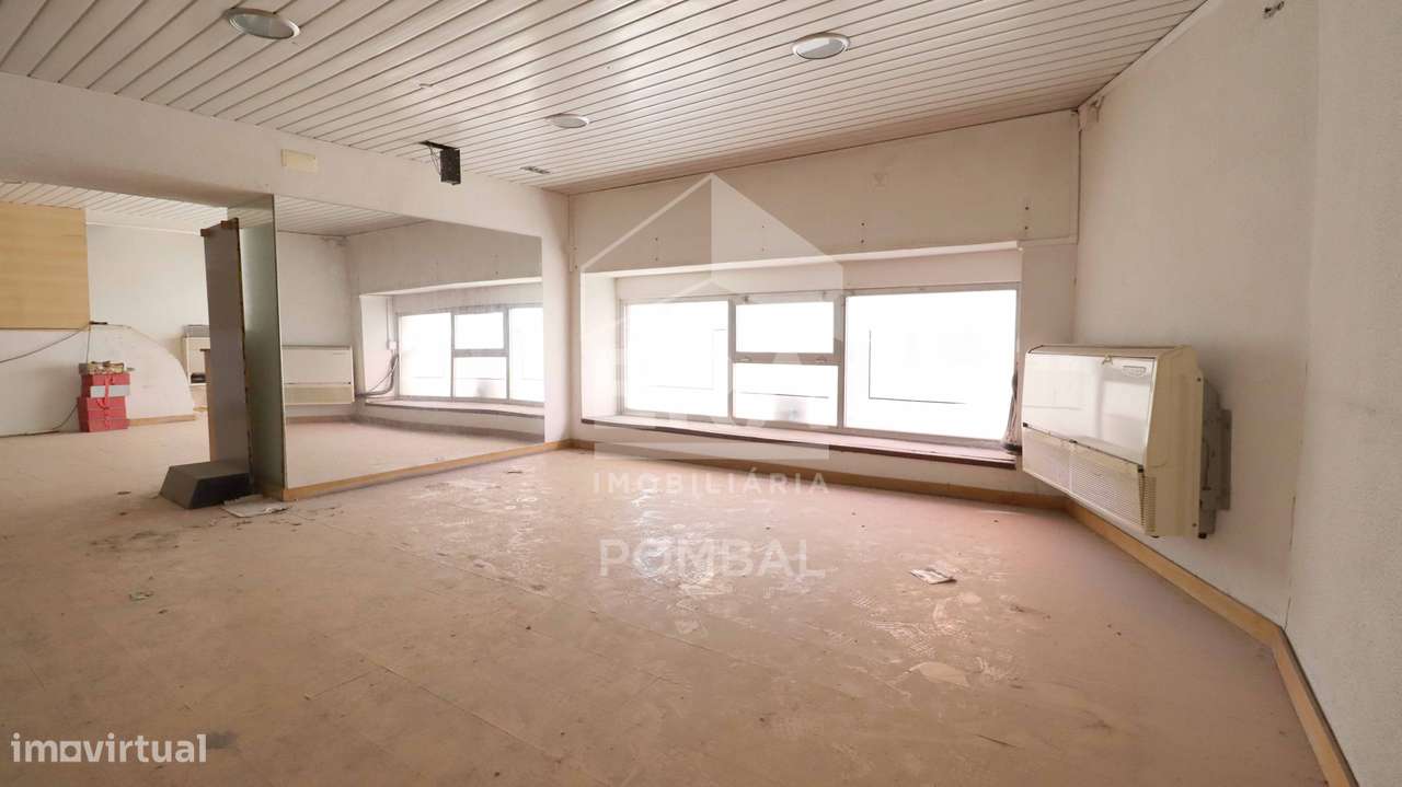 Prédio no centro da Coimbra para remodelar - Grande imagem: 4/21