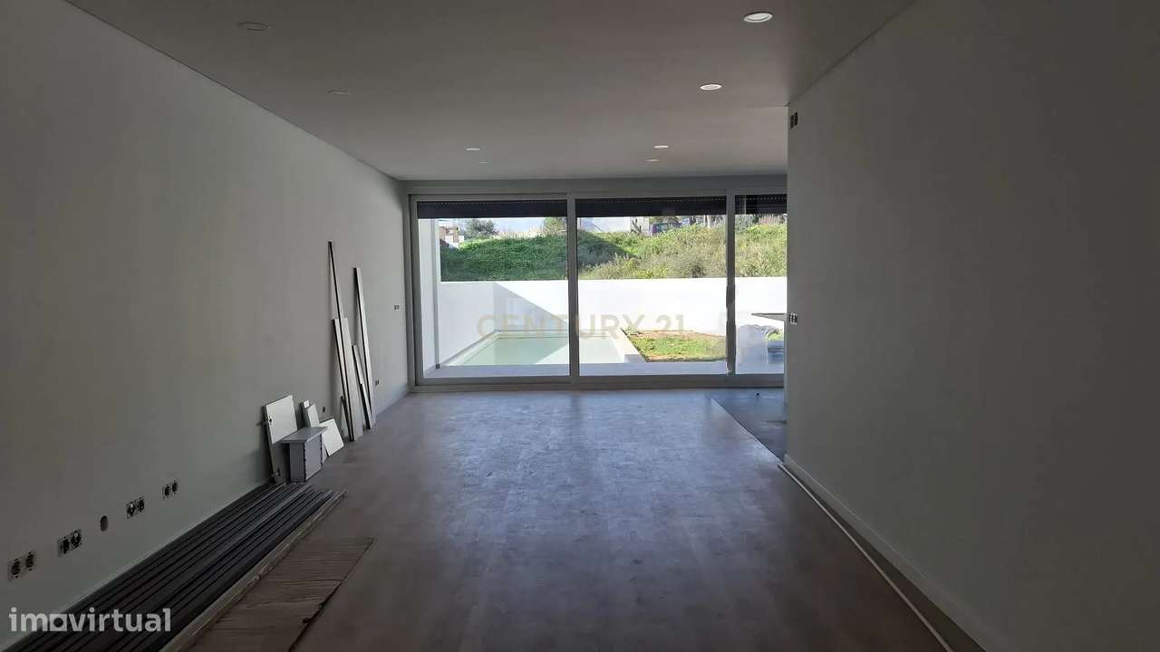 Moradia T3 Quinta da Amizade Setúbal - Grande imagem: 4/28