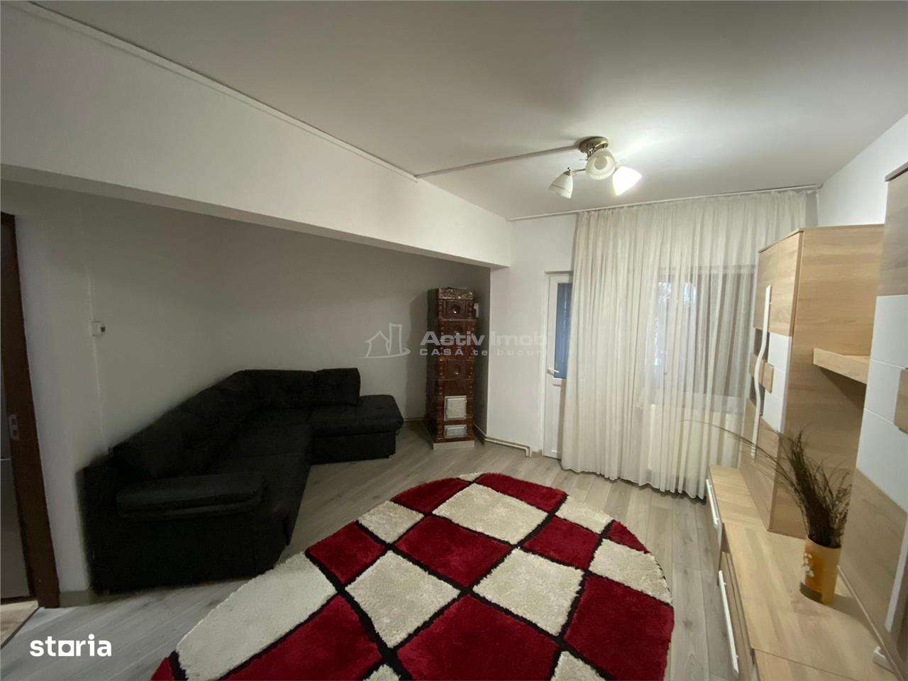 Caransebes, 2 Cam. Dec., 2 Balcoane, Mobilat + Utilat, Balta Sarata - Imagine principală: 4/15