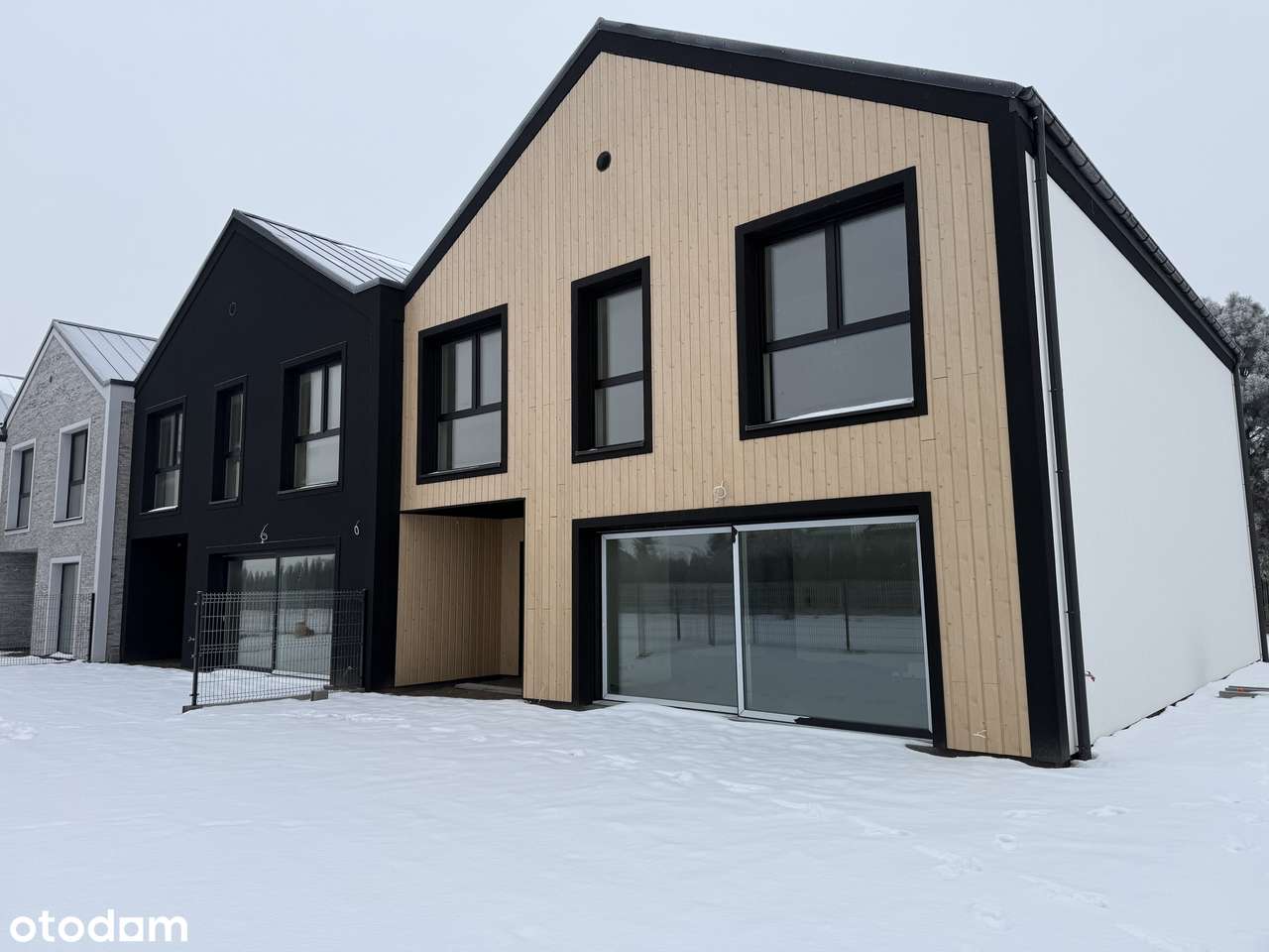 Dom w spokojnym miejscu z dobrym dojazdem | Tylko 15 min Gal.Mokotów - Pełny obrazek: 2/17