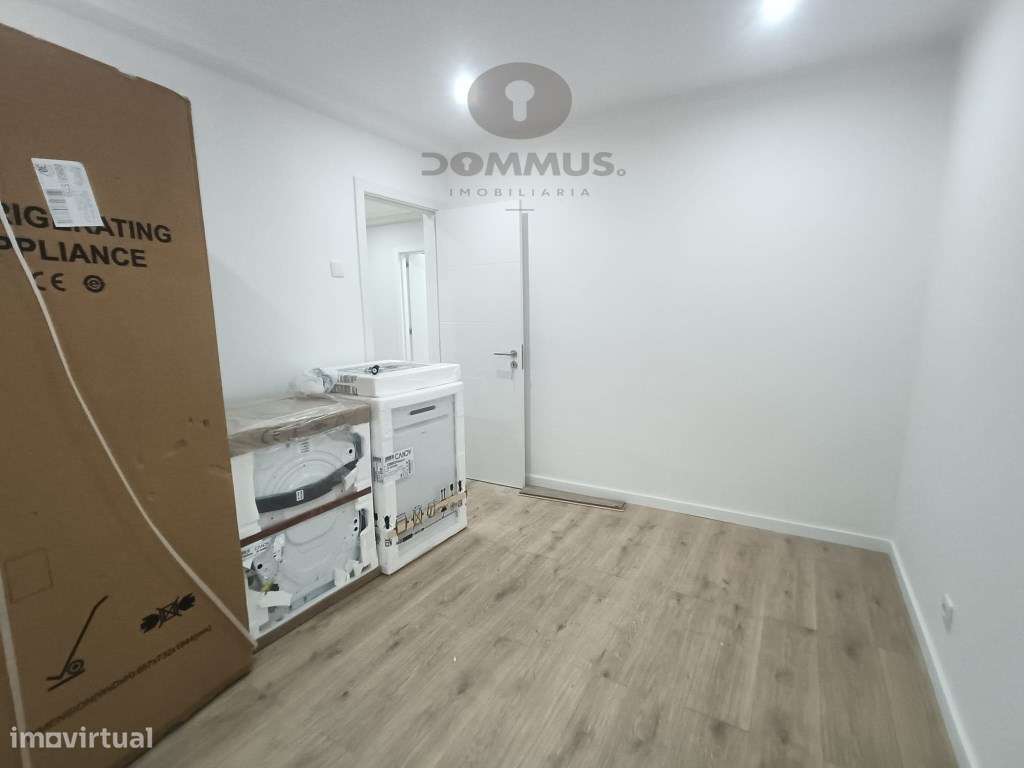 Apartamento T3 Remodelado na Amadora-21