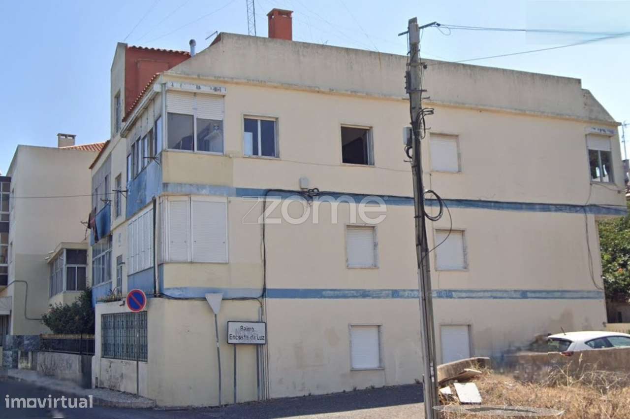 Venda Prédio c/ 3 pisos Encosta da Luz - Odivelas - Grande imagem: 4/21