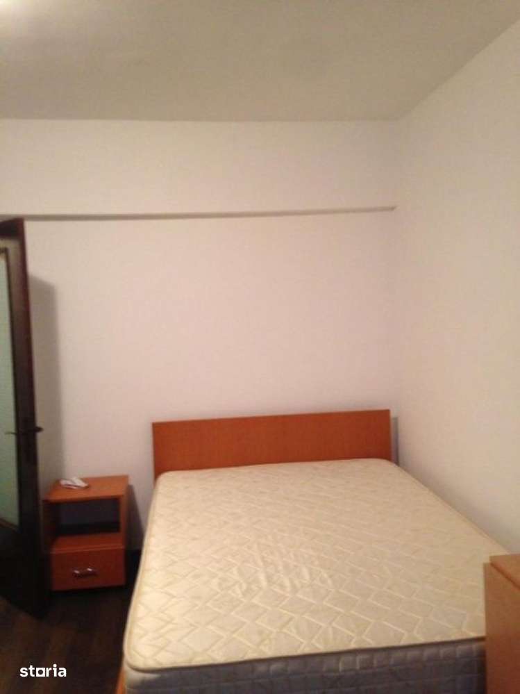 De inchiriat apartament cu o camera zona Centrala — fotografia 1