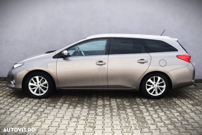 Toyota Auris 1.8 VVT-i Hybrid Automatik Touring Sports Edition - 9