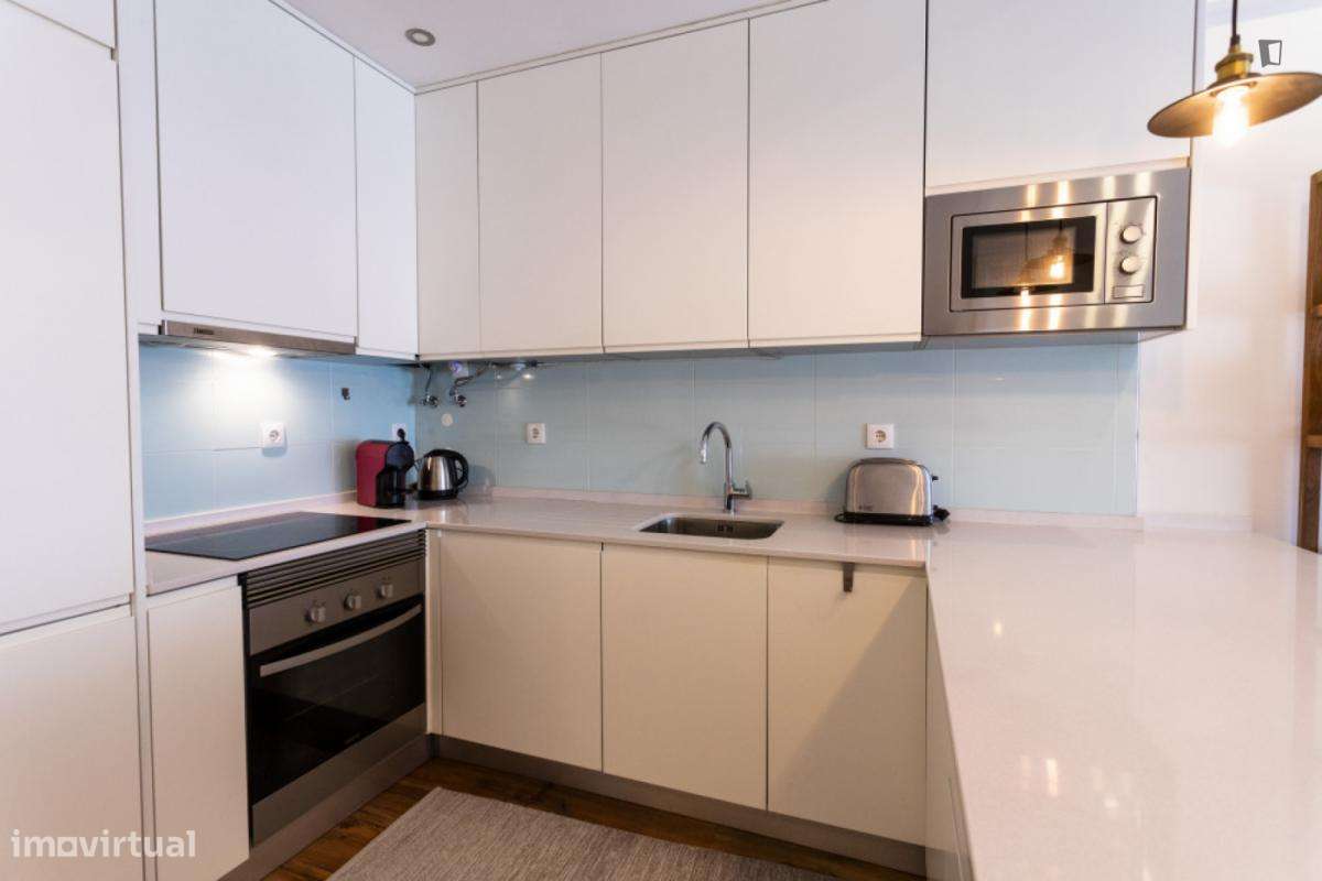 Apartamento com 1 quartos - localizado em Campo de Ourique Lisbon - Grande imagem: 3/8