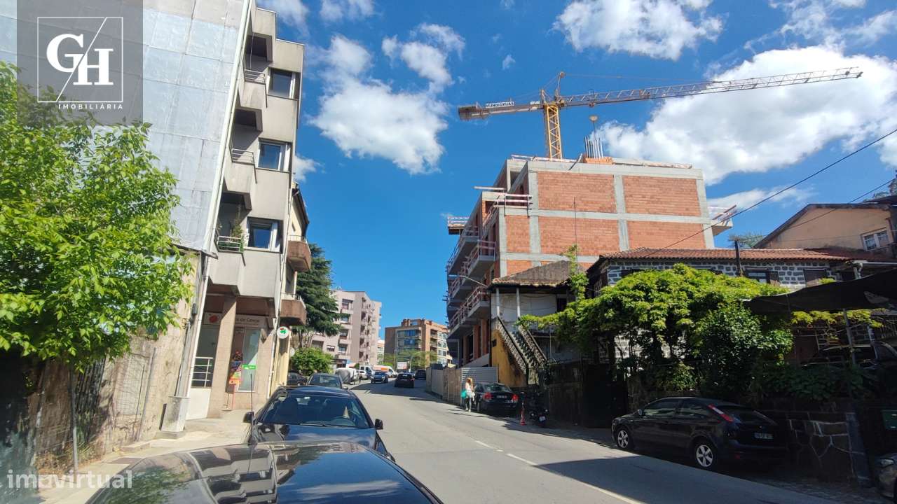 T2 Novo com piscina privada no Centro de Braga-22