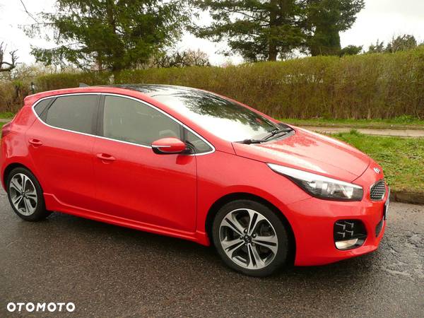 Kia Ceed 1.6 CRDi SCR GT-Line - 34