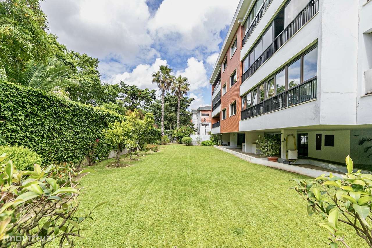 Duplex com vista deslumbrante no centro de Cascais-0
