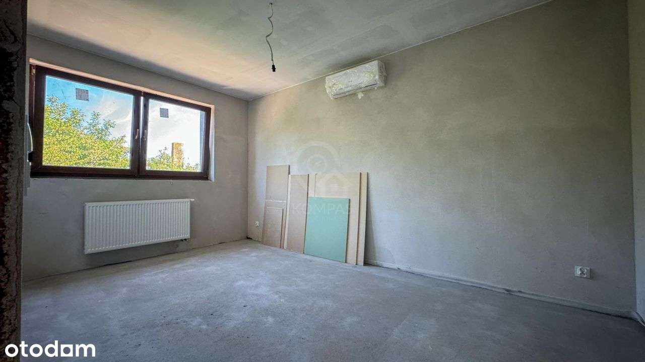 Przestronny szereg z ogrodem do własnej aranżacji!-7