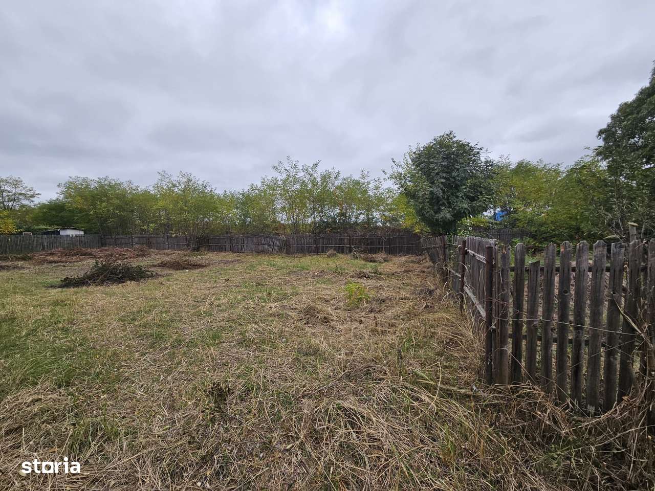 Teren intravilan Bradu, 600 mp - Imagine principală: 3/8