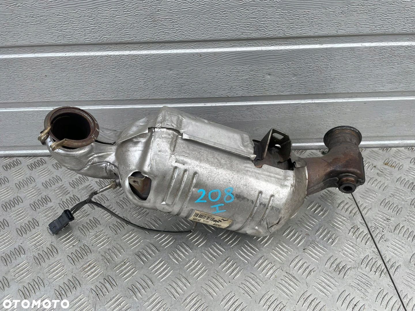 PEUGEOT 208 I LIFT KATALIZATOR 1.6 HDI 9823467180 - 1