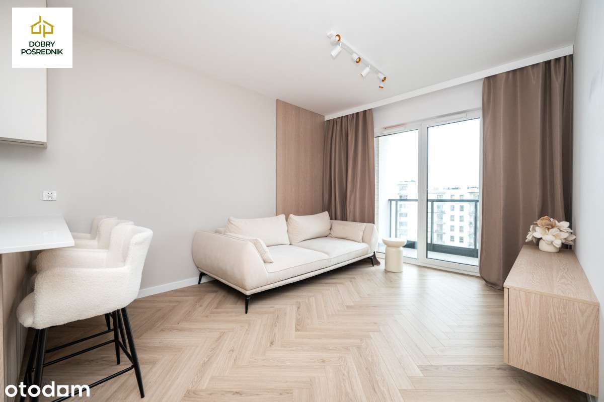 Letnica | 3 pokoje | 17 piętro z widokiem na morze-0