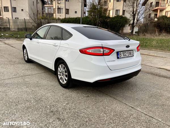 Ford Mondeo 2.0 TDCi Trend - 3