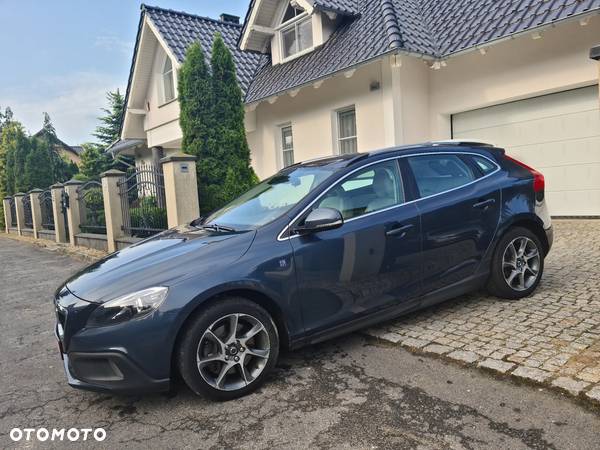 Volvo V40 - 15