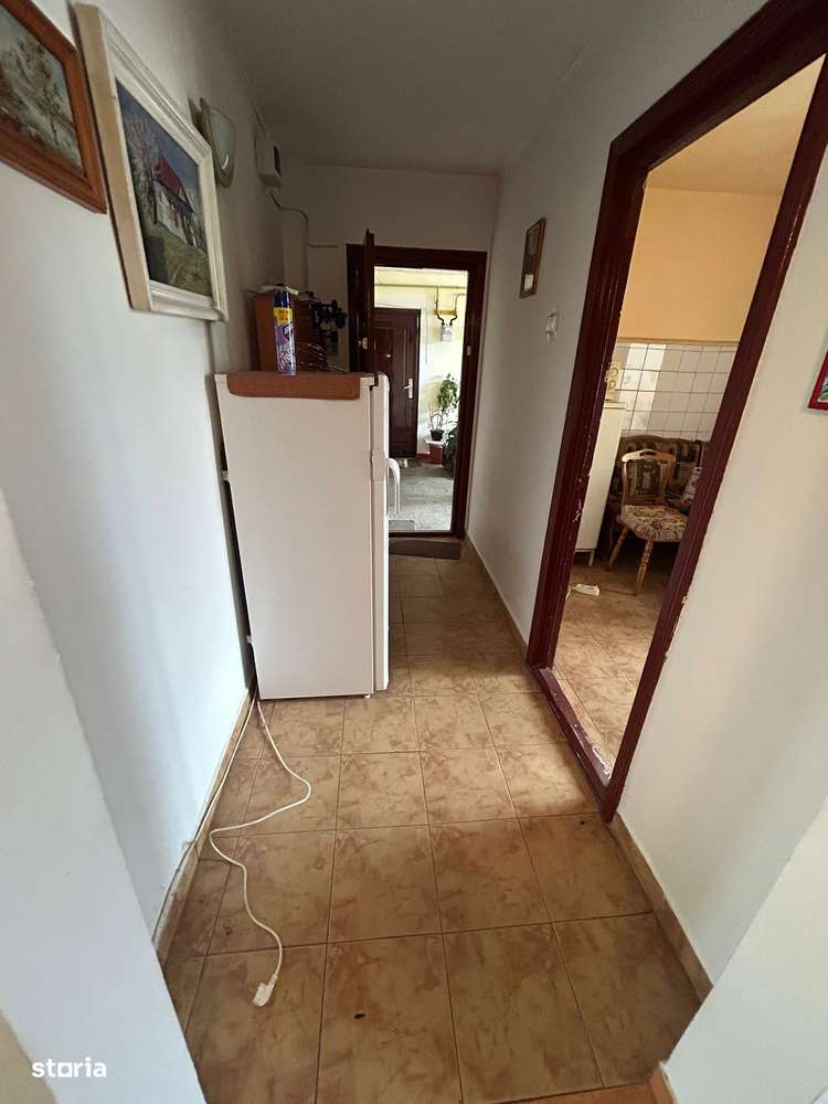 De vanzare 2 camere mobilat și utilat Pret 37.500 e - Imagine principală: 2/9