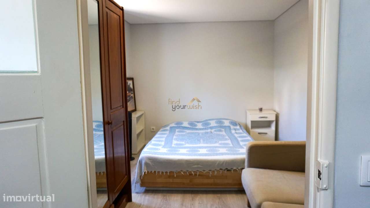 Quintinha Renovada com Terreno de 14.760 m² em Carvalhal, Turquel-8