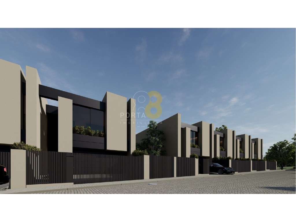 Oportunidade!! Moradia T3, 3 frentes, com 3 suites, garagem fechada... - Grande imagem: 5/20